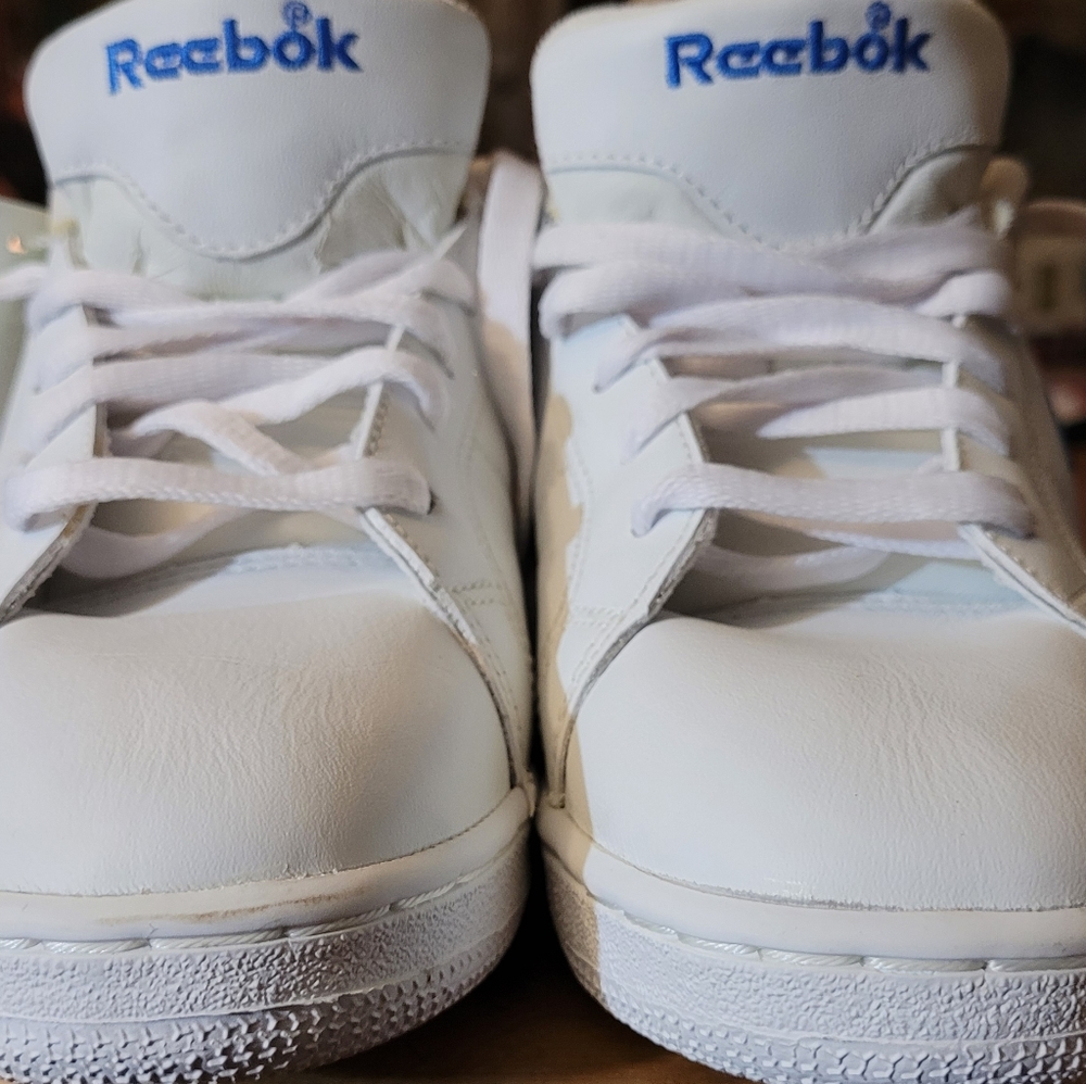 Reebok Classic Sneakers